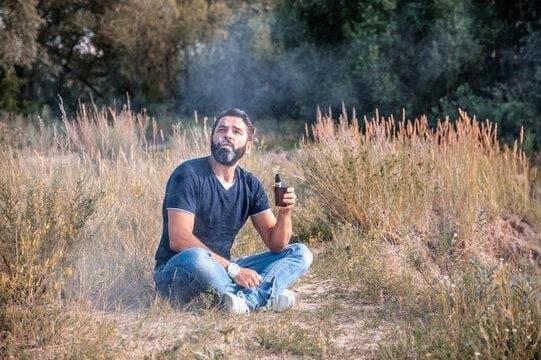 e-Cigaretta kullanıcıları için vaporesso xros 3 derin inceleme, fiyat karşılaştırması, pil ömrü ve en iyi likit önerileri