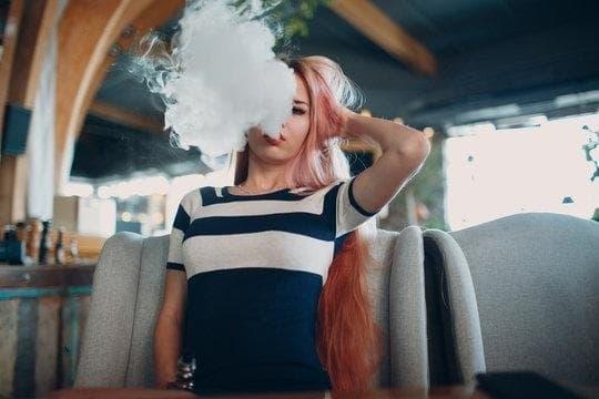 IBvape E-Zigarette güncel inceleme, smok nord vg pg ile buhar performansı, pil ömrü ve likit uyumluluğu rehberi