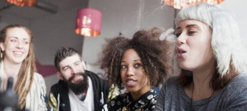 Egyszerhasználatos E-Cigaretta ile Nasty Asap Grape Lezzetini Keşfedin En İyi Egyszerhasználatos E-Cigaretta Seçenekleri Arasında Nasty Asap Grape Farkı