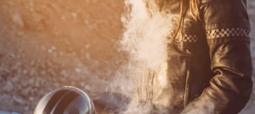 Einweg E-Zigaretten ve pen 22 coil karşılaştırması, performans pil ömrü ve tat deneyimi