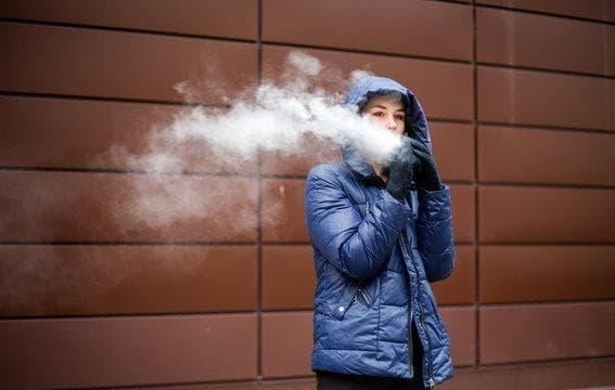 E Cigs ile Yurtdışından Elektronik Sigara Getirmek Rehberi E Cigs ve Yurtdışından Elektronik Sigara Getirmek İçin En İyi Yöntemler